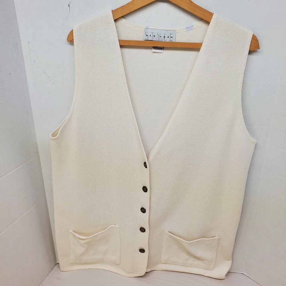 Style‎ New York Vntg Ivory Knit Button Front V-Neck Sweater Vest with Pockets M
